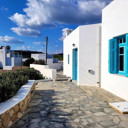 Villa Zefyros Pachaina Exteriör bild