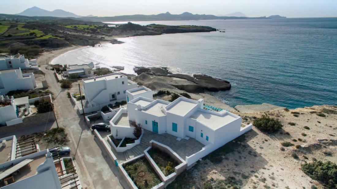 Villa Zefyros Pachaina Exteriör bild