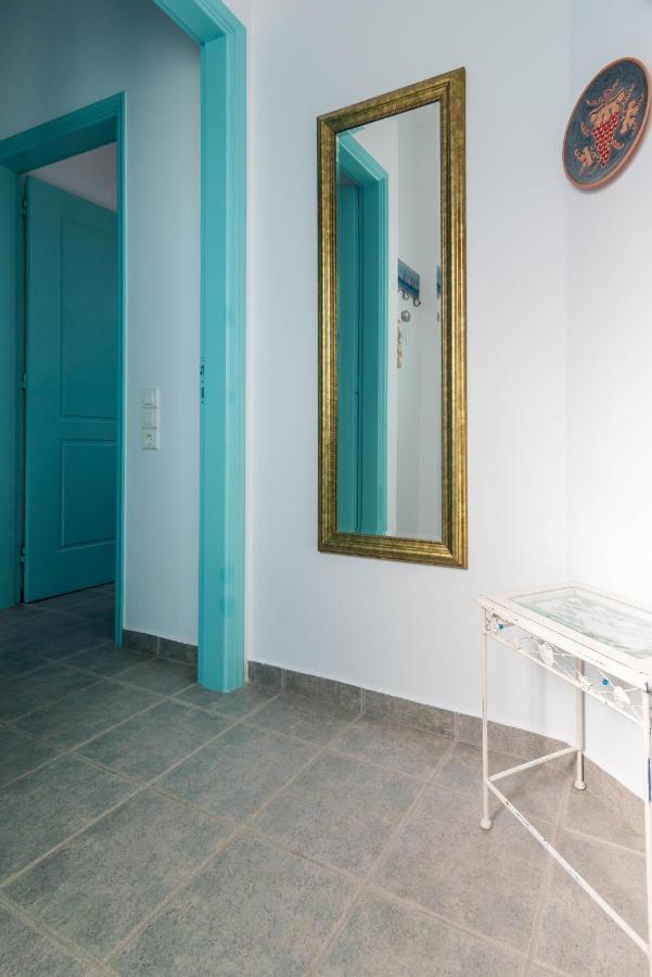 Villa Zefyros Pachaina Exteriör bild