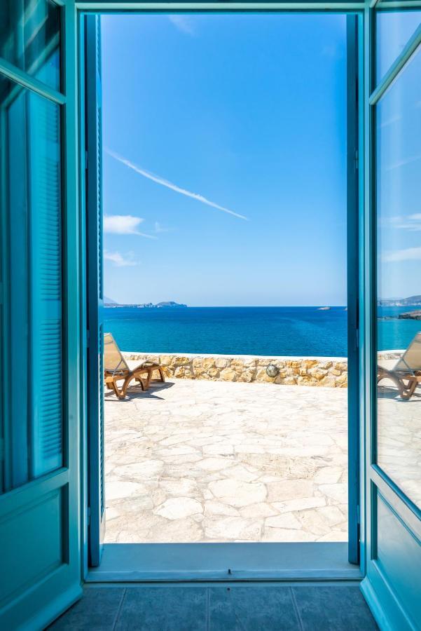 Villa Zefyros Pachaina Exteriör bild